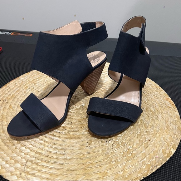 Vince Camuto  Leather Evisa Sandals Heel Size 7 - Picture 10 of 12